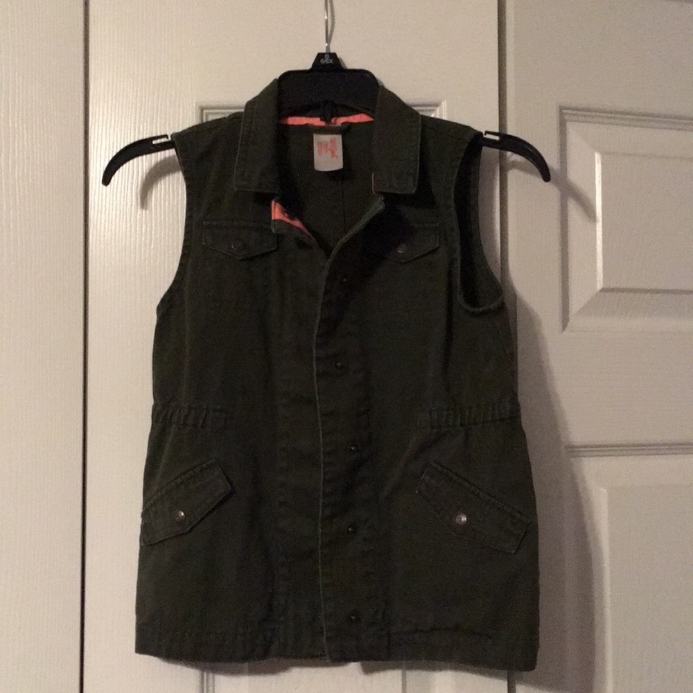 Cat & Jack hunter green girls vest